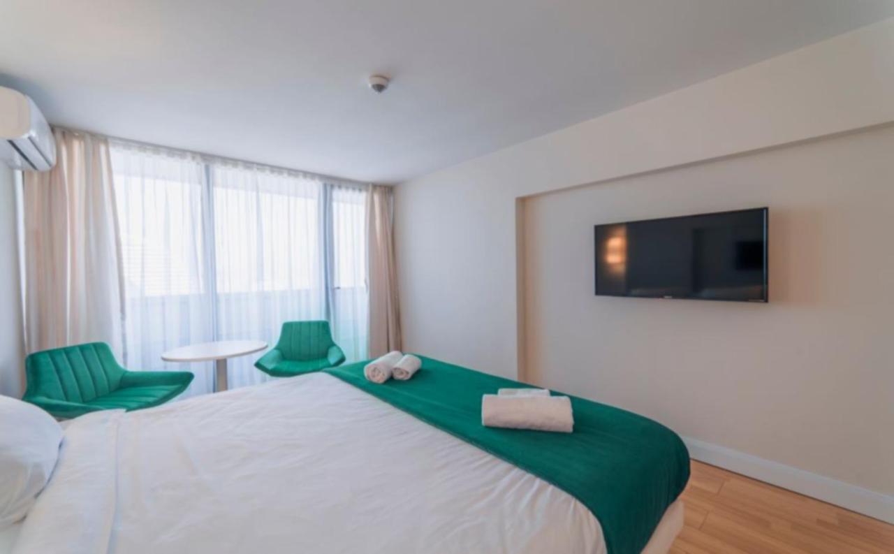 Orbi City - Seaside Apartments 巴统 外观 照片